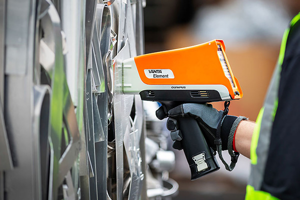 Máy XRF cầm tay Vanta Element