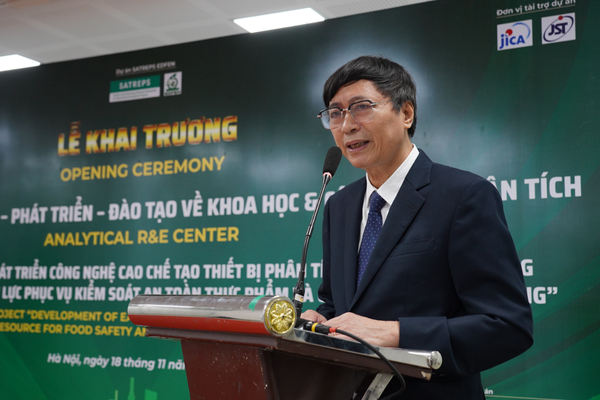 Giáo sư, Tiến sĩ Nguyễn Văn Nội, Giám đốc phía Việt Nam của dự án SATREPS