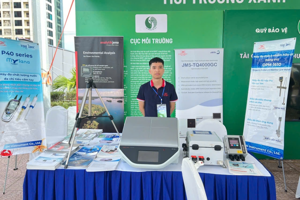 Gian hàng 2H Instrument giới thiệu các công nghệ quan trắc và phân tích môi trường